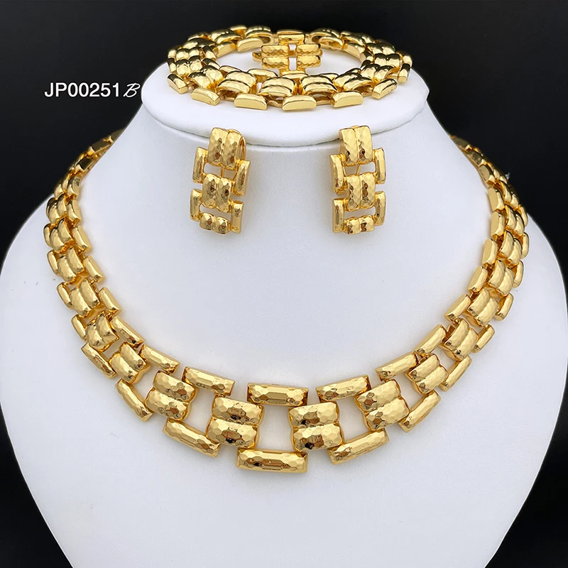 

Dubai Gold Color Jewelry Sets Cuban Necklace And Earrings For Women Classic Chain Wedding Party Banquet Jewelry JP-251
