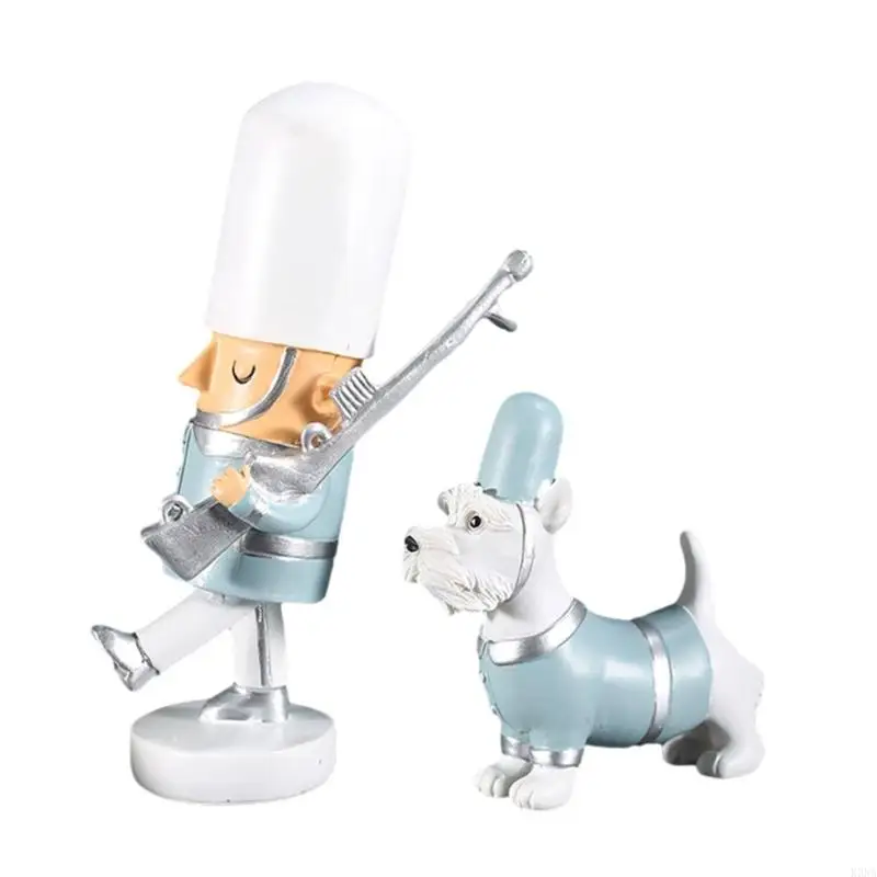 Деревянные фигурки солдата и собаки K3NA