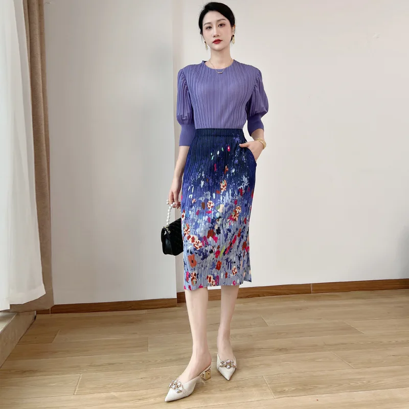 

Женский комплект из двух предметов, элегантная юбка с градиентным принтом, темпераментная Свободная Повседневная Однотонная рубашка, футболка, модное летнее платье 2023