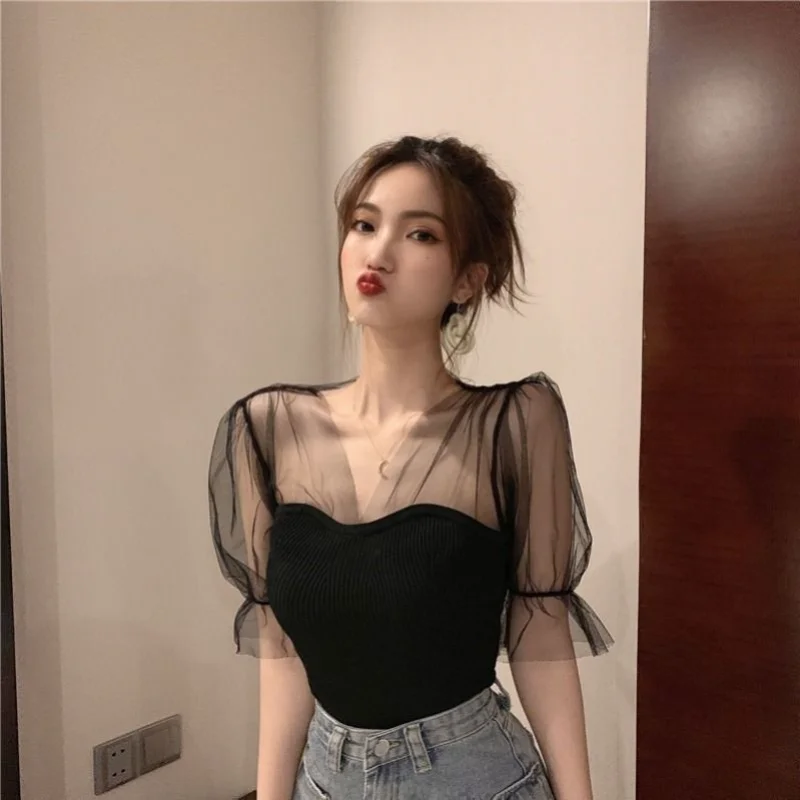 

2023 Summer New Sexy Mesh Stitching Patchwork Sweater Pullover Slim V-neck Short Ruffled Sleeved Spliced Design Shirt Top