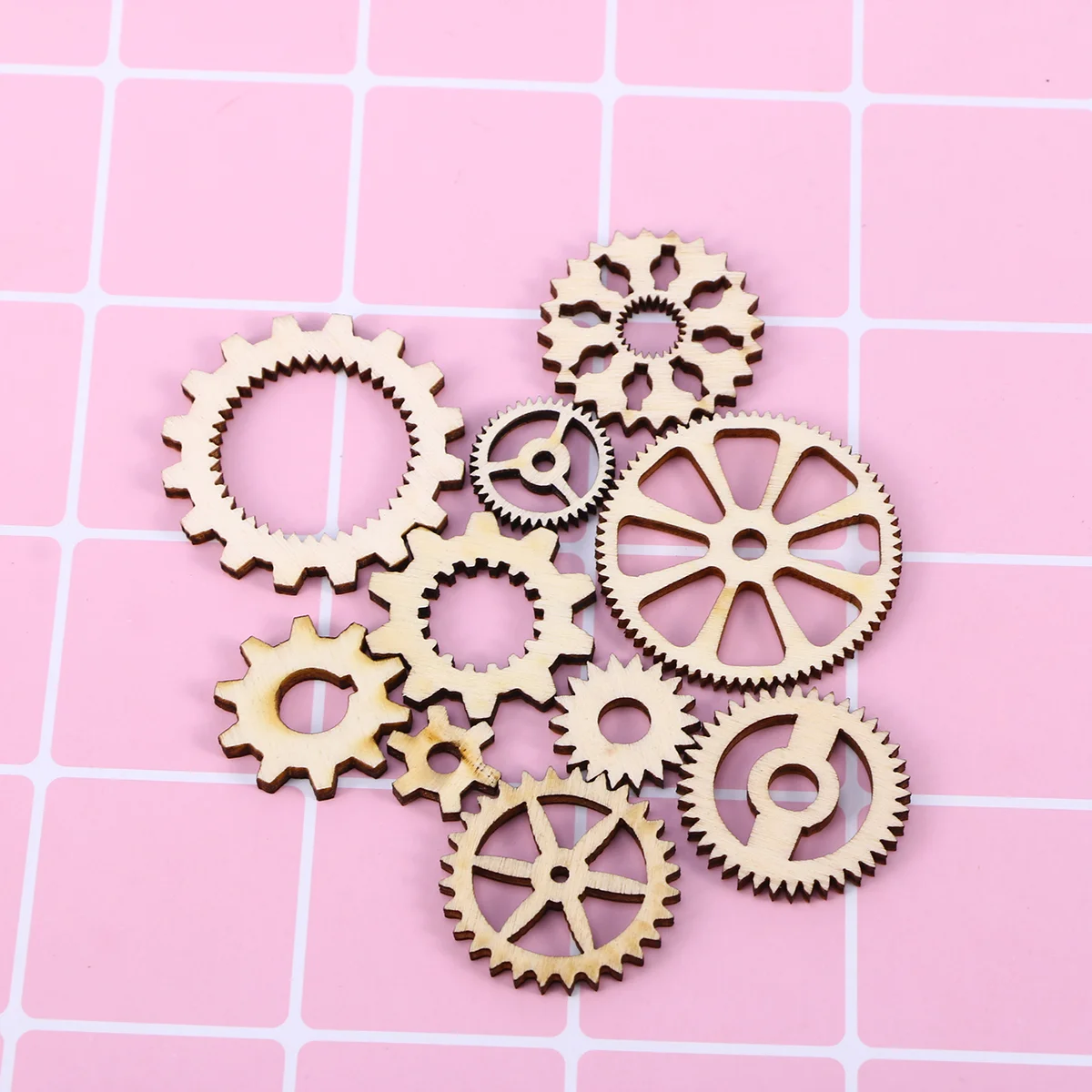 

20Pcs Wood Buttons Gear Wheels Gift Tag Gear Ornaments Adult Toys for Men Wooden Gear Buttons Gear Wooden Cutouts
