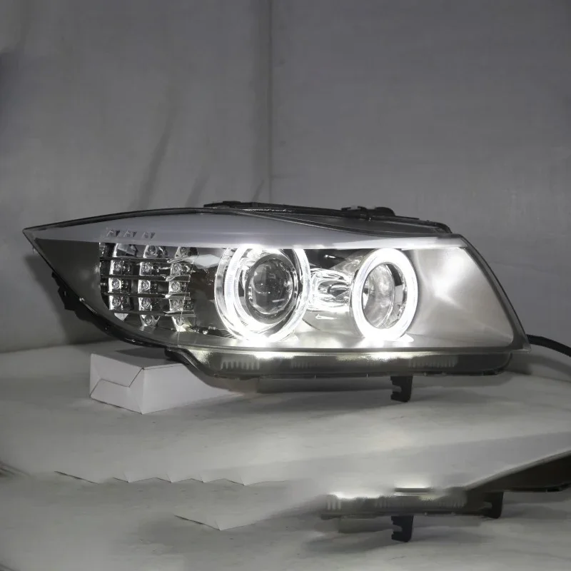 Фото Светодиодные фары LED для BMW E90 330I 320I 318I с функцией Angel Eyes №2
