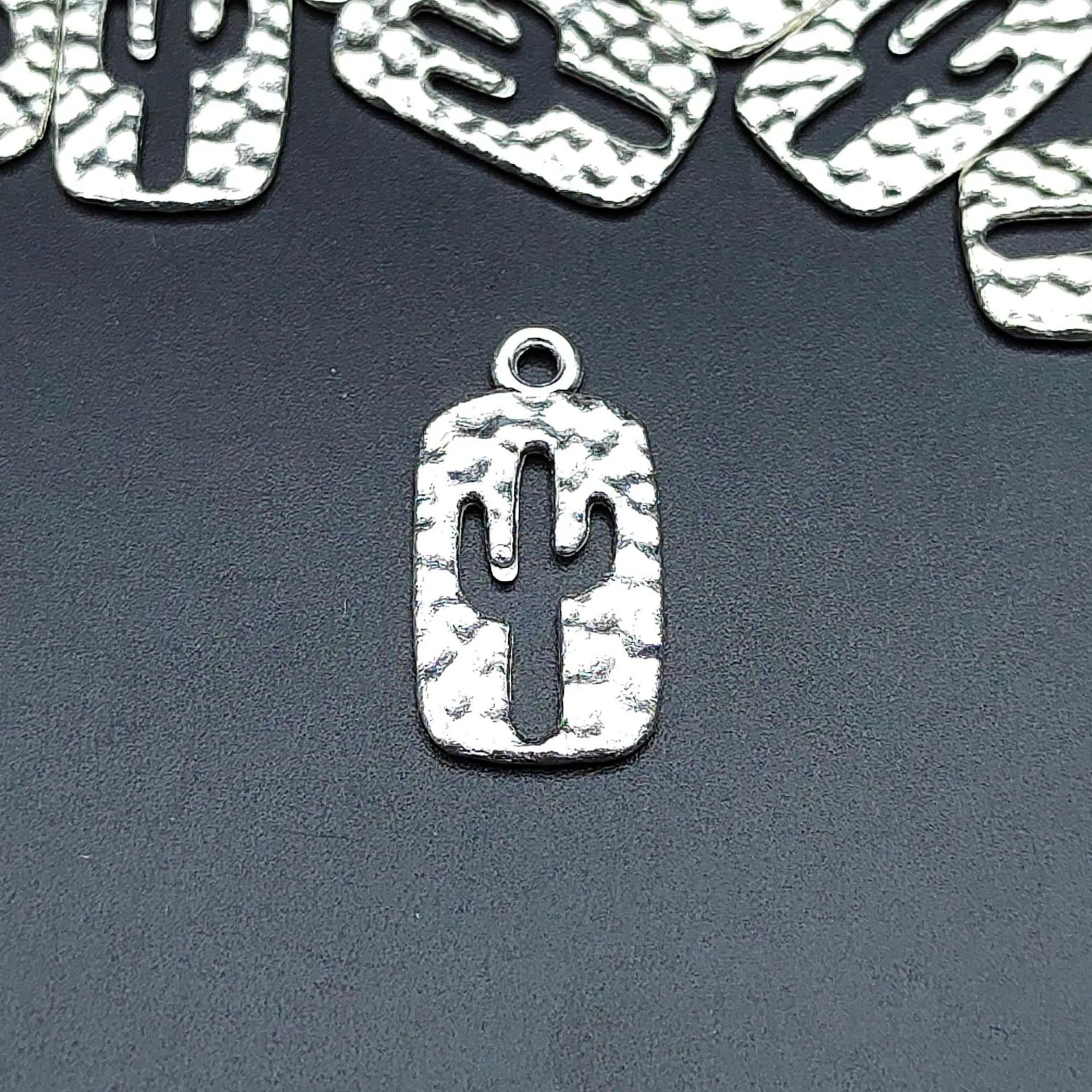 Подвеска в виде кактуса, 24x12 мм, 20 шт.