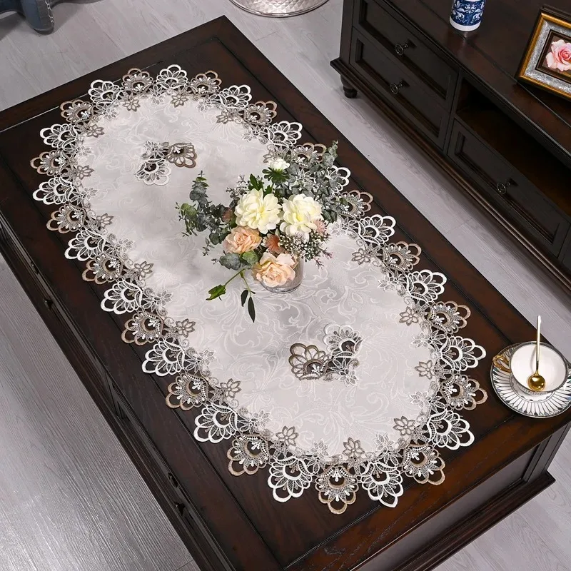 Скатерть Julliette Dream, цветочный принт, полиэстер