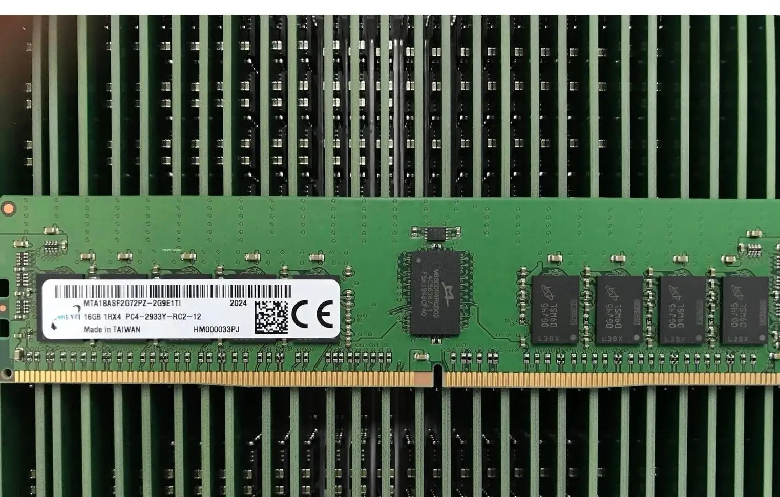 

RAM 16G 1RX4 PC4-2933Y DDR4 2933 ECC REG server memory stick