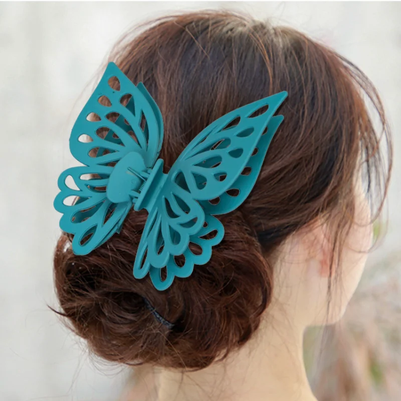 

Oversized Large Hollow Butterfly Grab Clip Hairpin Cute Korea Fairy Head Accessories for Women Girl Party Jewelry Y2K Hair Claws