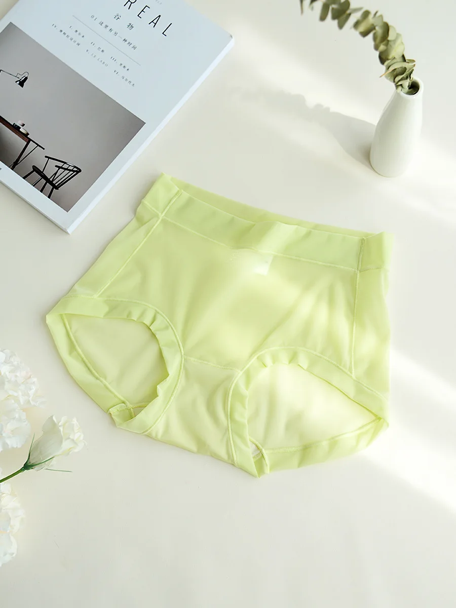 Mulberry Silk Crotch Candy Color Traceless Ice Silk Underwear Small Fresh Solid Color High Elastic Breathable Women