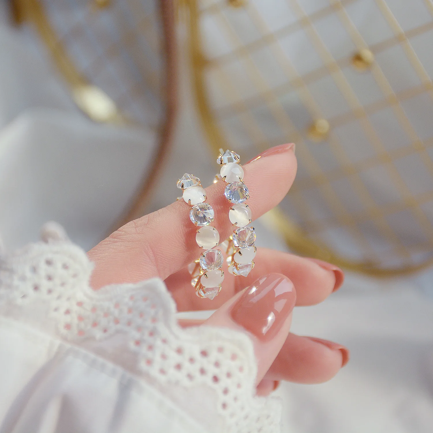 

Новый дизайн 14K позолоченные опаловые бусины C, серьги со шпилькой, для Для женщин Роскошные ювелирные изделия с цирконием, серьги