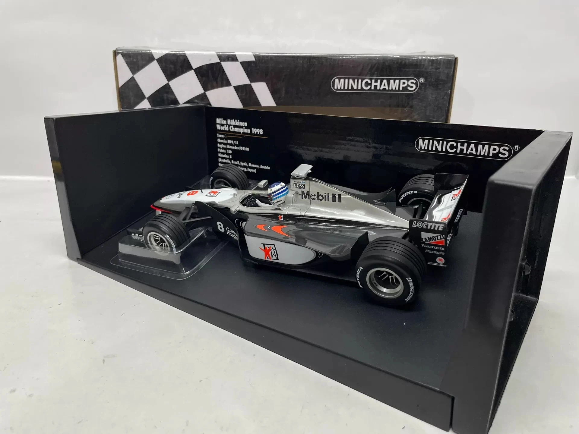 Фото Minichamps 1:18 F1 MP4/13 Hakkinen 1998, коллекционная модель автомобиля из смолы и металла, лимитированная серия, подарок №3