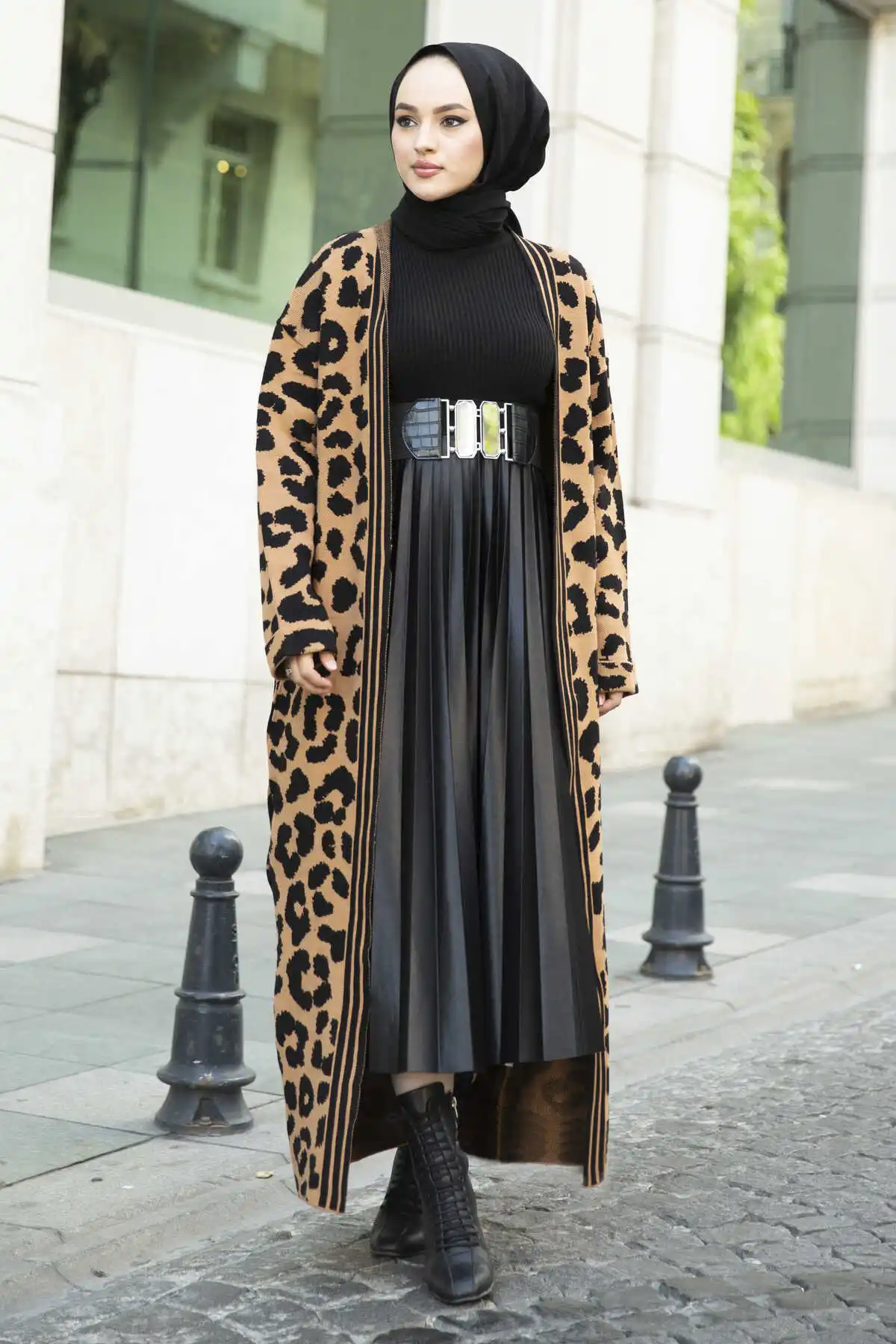 Leopard Pattern Knitwear Cardigan Camel Winter Autumn 2021 Muslim Women Hijab headscarf Islamic Turkey