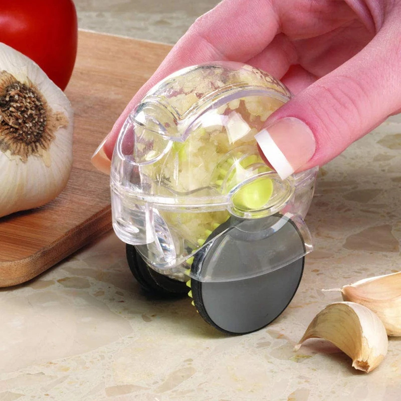 Kitchen Gadget Tool Garlic Chopper Wheel Garlic Mincer Roller Kitchen Aid Garlic Hand Crusher