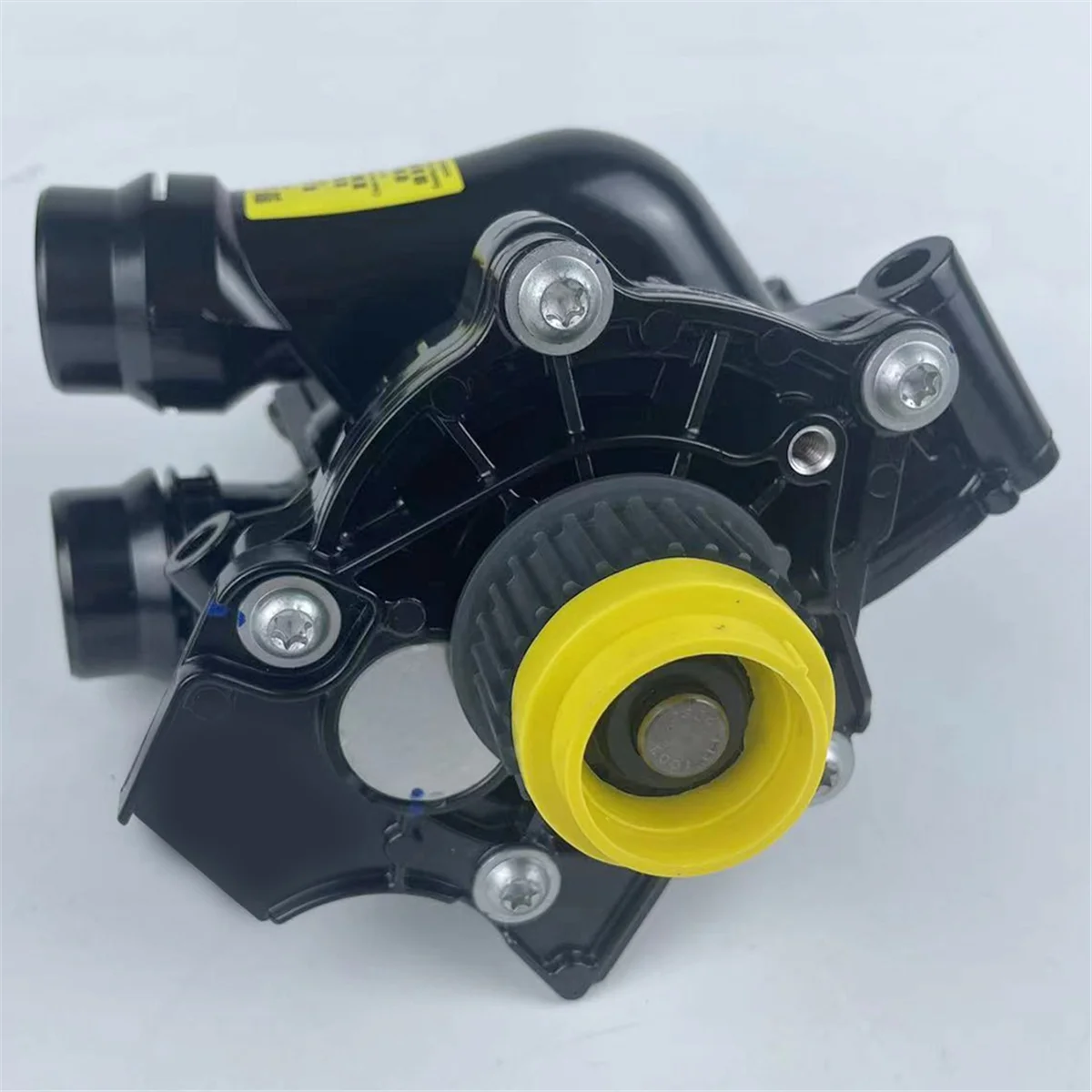 06H121026CN дизельный водяной насос в сборе для VW Tiguan Golf Audi A3 A4 A5 A6 06H121026D