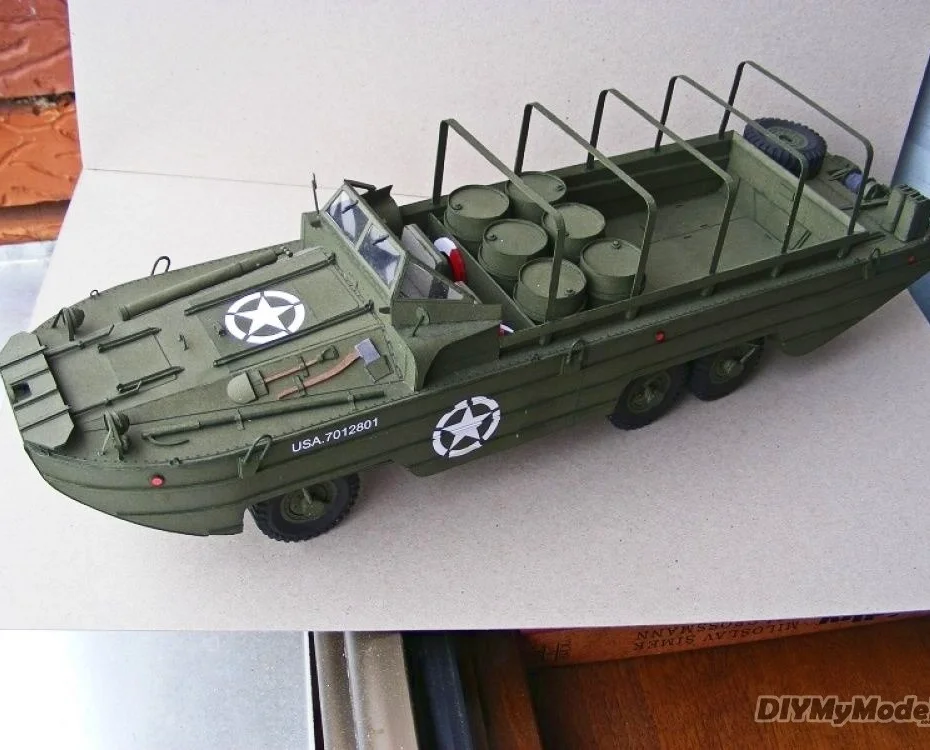 

DIYMyModeI US ARMY WW2 DUCK DUKW Amphibious Truck 1:25 DIY Paper Model Kit Puzzles Handmade Toy DIY
