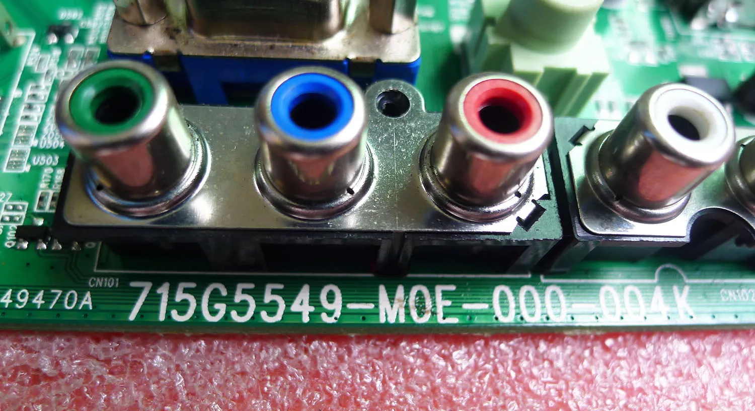 LED24F2210CE 715G5549-M01-000-004K TPM236H3-BJ1L01