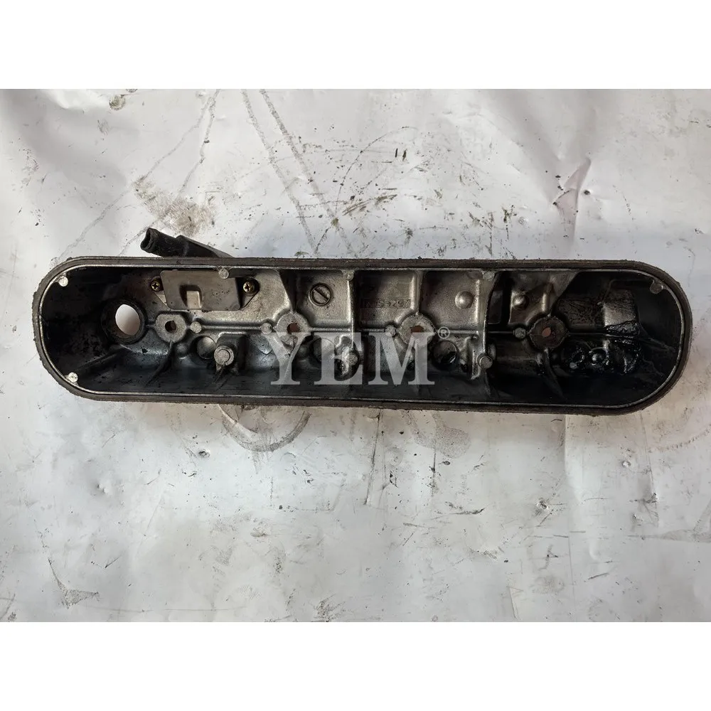 Запчасти для дизельных двигателей Kubota V1405 крышка камеры клапана.