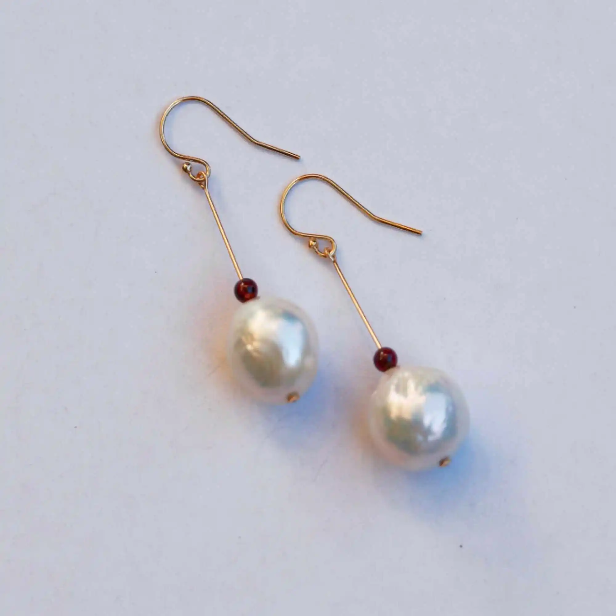 

13-14mm white Baroque Frewhater pearl Red Garnet 14k gold earrings Lucky Gift Diy Ear stud Halloween CARNIVAL Christmas Cultured