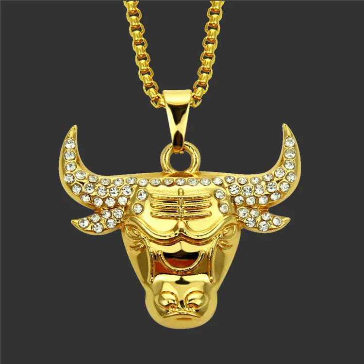 

Lucky Custom Pendant European and American Fashionable Hip Phop diamond cow head pendant necklace for men