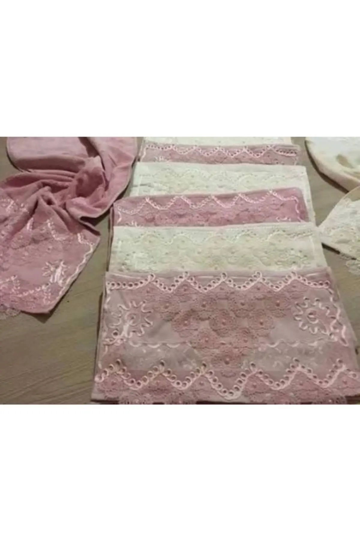 

Кружевное перламутровое полотенце с иглой 3 шт.-кремовый * порошок * Чехол