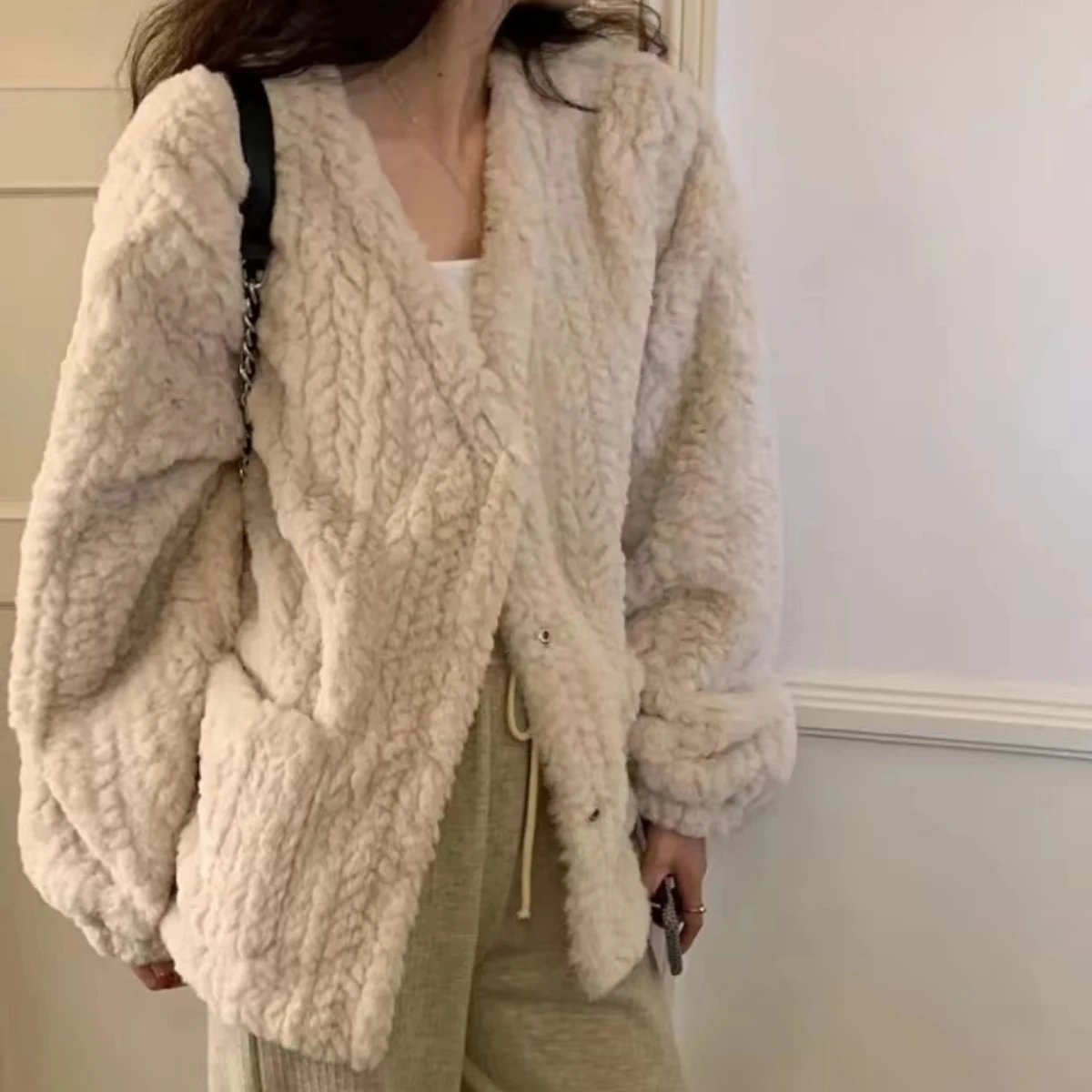 New Winter Coat for Women Faux Fur Coats Korean Lamb Hair Thickened Cardigan Environmentally Friendly Wool Jacket Warm