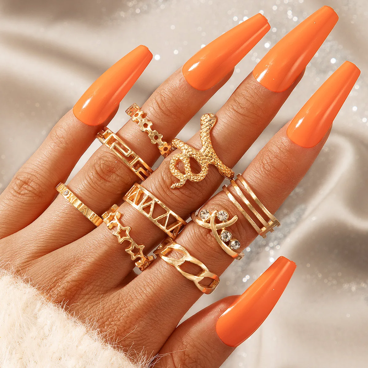 

9PCS/Set New Jewelry Snake Star Temperament Ring Geometric Diamond Cut Out Birthday Gift Hip-hop Rings For Women Free Shipping