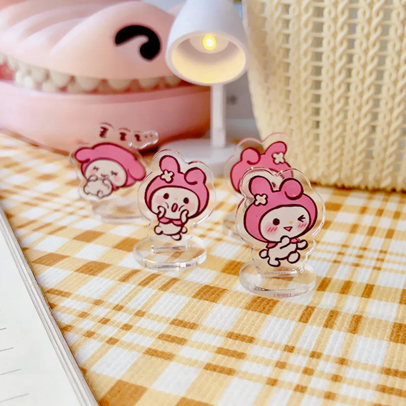 

Милая аниме Sanrio Melody Mini Stand прозрачные акриловые украшения маленькие подарки для девочек милые декоративные украшения для рабочего стола