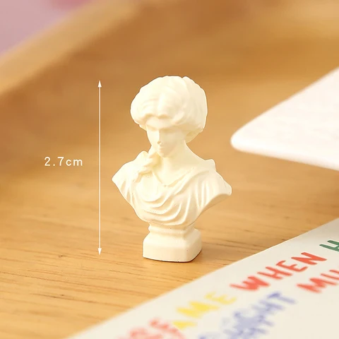 Мини-мебель для кукольного домика из пластика