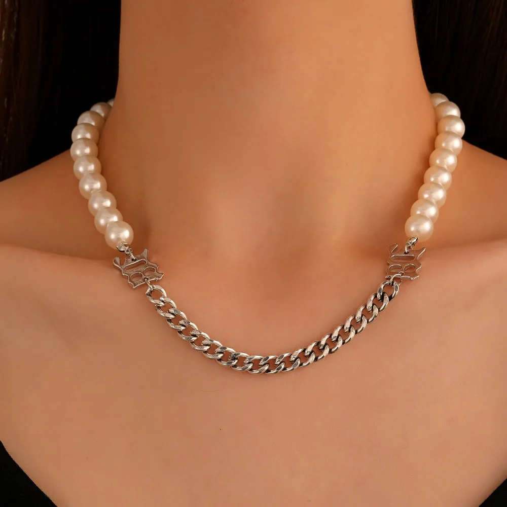

Fashion Popular Light Luxury Baroque Wind Imitation Pearls Splicing Chain Stylish Women's Necklace Short Choker Clavicle Chain