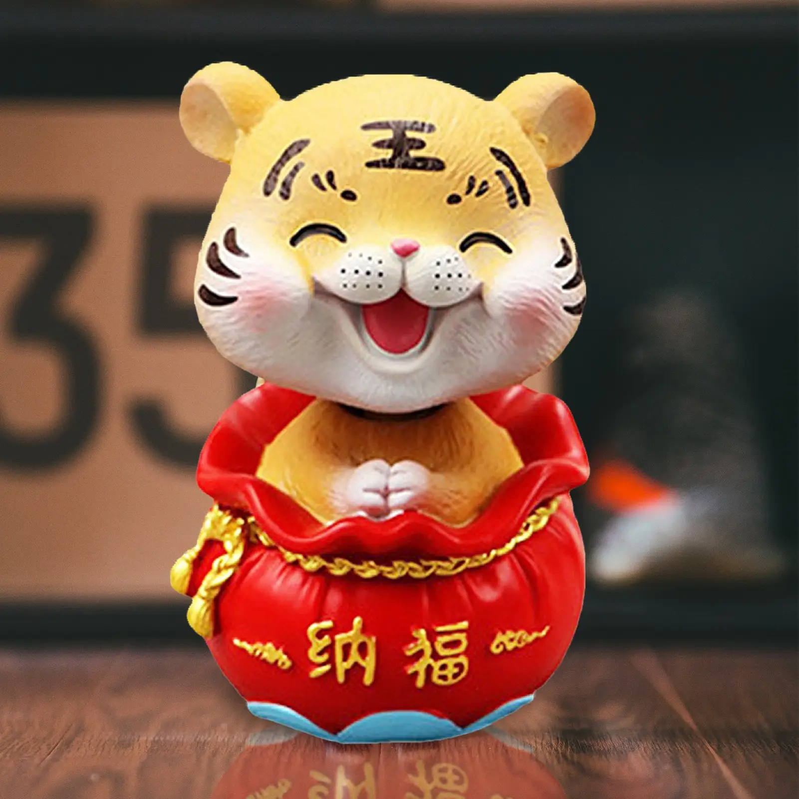 

6cm Chinese New Year Tiger Shaking Toy Valentines Gift 2022 Mascot Doll Spring Festival Ornament CNY Decoration Home