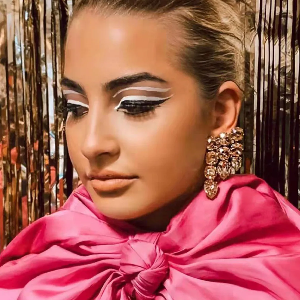 

Женские серьги-подвески в форме капли, с кристаллами