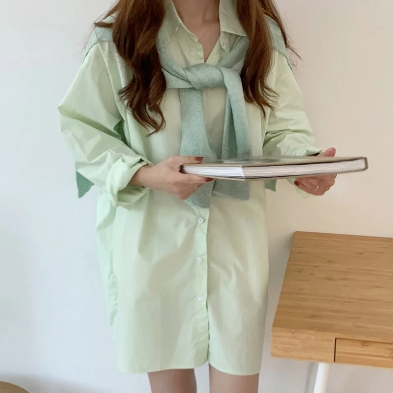 

SuperAen Корейская шикарная однобортная Свободная рубашка в Корейском стиле с отложным воротником и трикотажной шалью, Повседневная Однотонна...