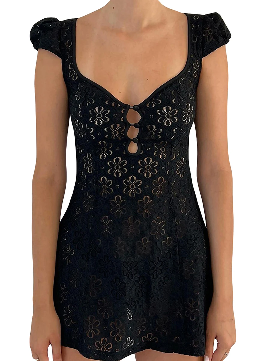 

Женское облегающее мини-платье с квадратным вырезом и длинным рукавом