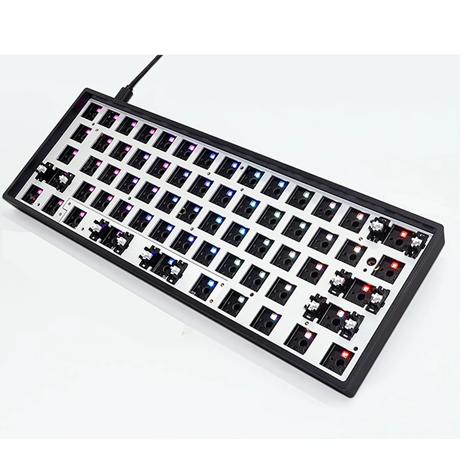 

GK61X USB-C RGB подсветка Hotswap Custom DIY проводной комплект для 60% механической клавиатуры Широкая совместимость