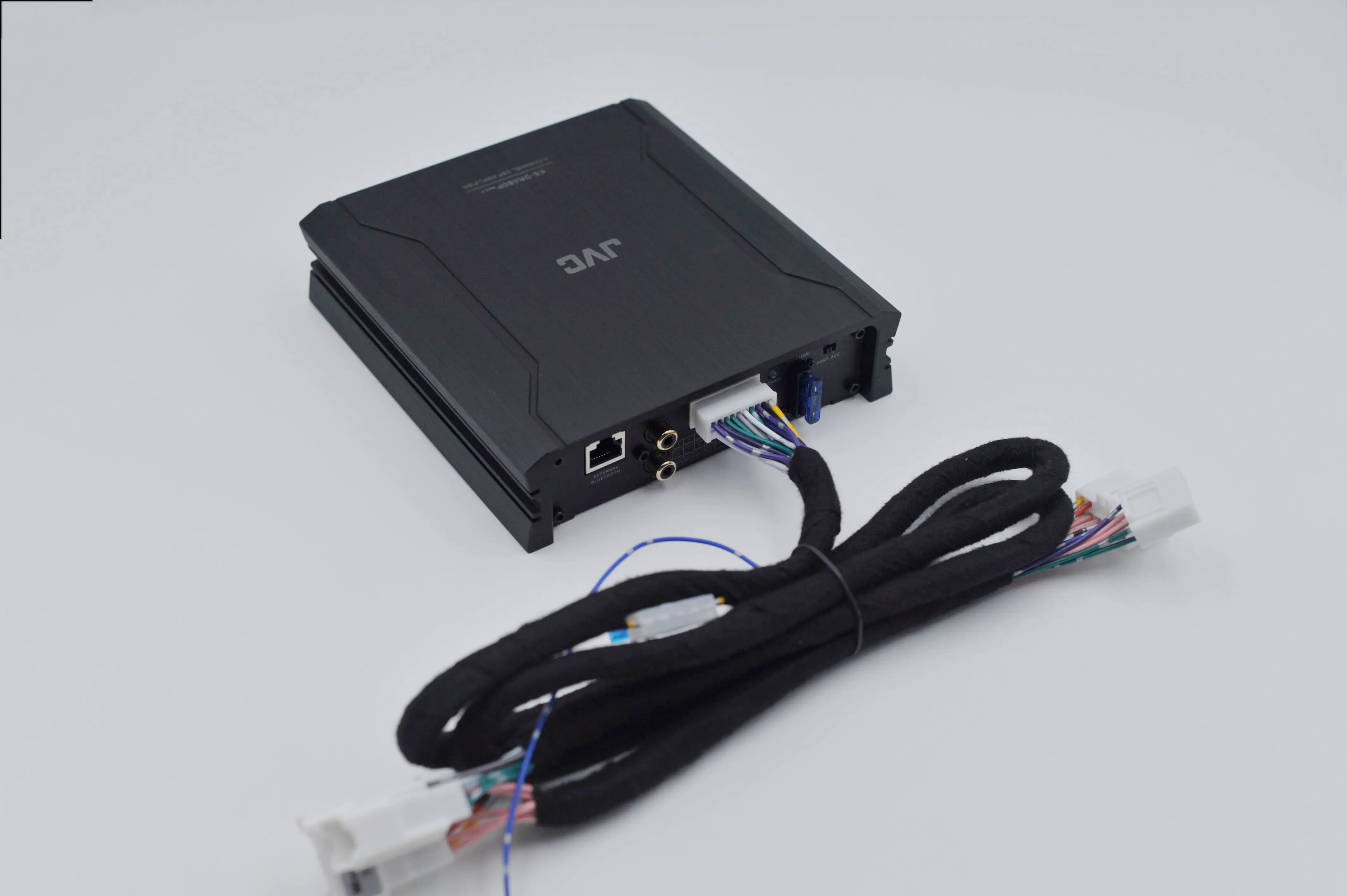 JVC 8-канальный RCAl выход DSP усилитель мощности 50 Вт x 4 канал Выход высокого уровня 31