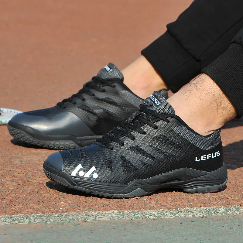 Summer Light Anti-shock Badminton Shoes For Men Non-slip Table Tennis Shoes Men's Breathable Comfortable Women Volleyball Shoes