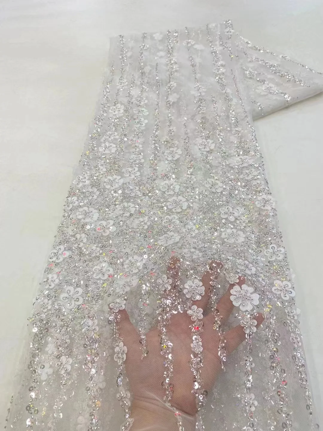 

Beautiful Sequins Tulle Lace African Lace Fabric 2023 High Quality French Beaded Lace Fabrics 5 Yards For Nigerian Wedding Dress