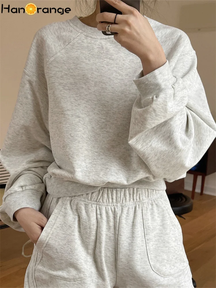 

HanOrange 2022 Весенняя женская толстовка без застежки, укороченный топ, спортивный стиль, круглый вырез, свободная повседневная короткая женская...