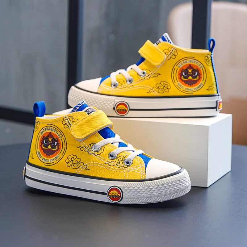 Spring Summer Fashion Red High top Canvas Shoes for Boys Girls Comfort Non-slip Kids Sneakers 5-12 Year Old Children Shoes 2022