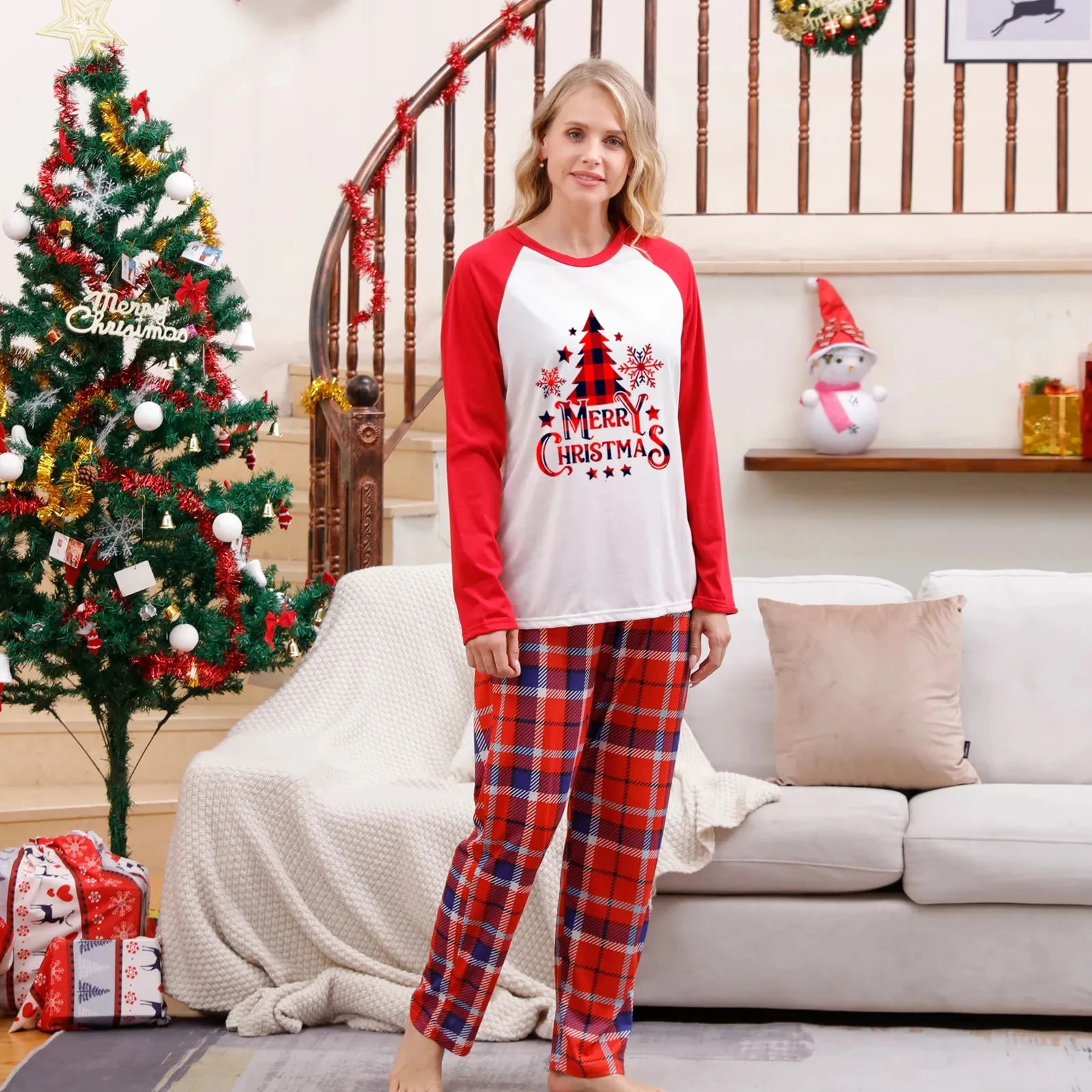 

White Red Plaid Xmas Tree Print Chirstmas Pajamas Family Matching Set Mommy Daddy Me Mother Father Daughter Kids Child Baby Pjs