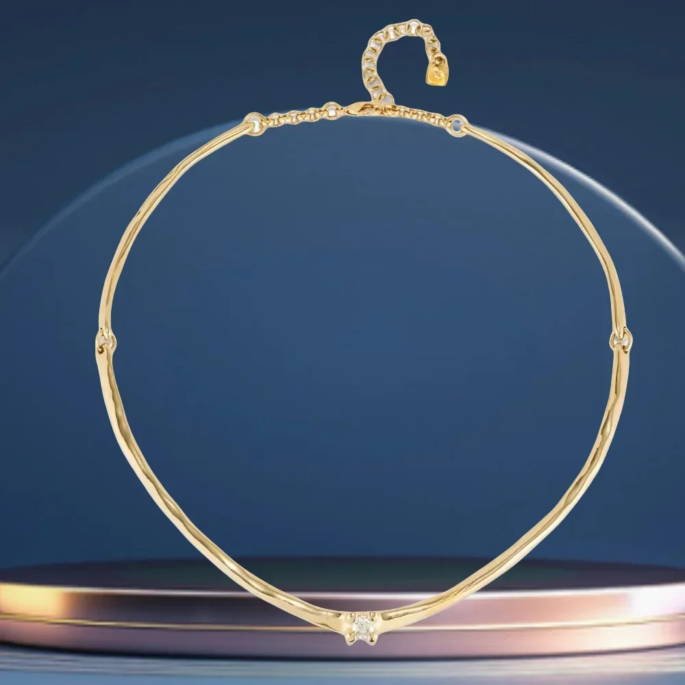 

Белый циркониевый воротник