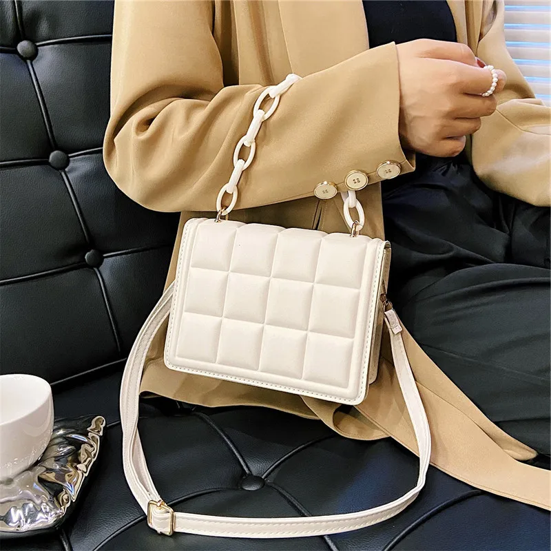 Small Purse Bag Female 2023 New Fashion Chain Single Shoulder Messenger Simple Portable Square Crossbody Mini Handbag Woman