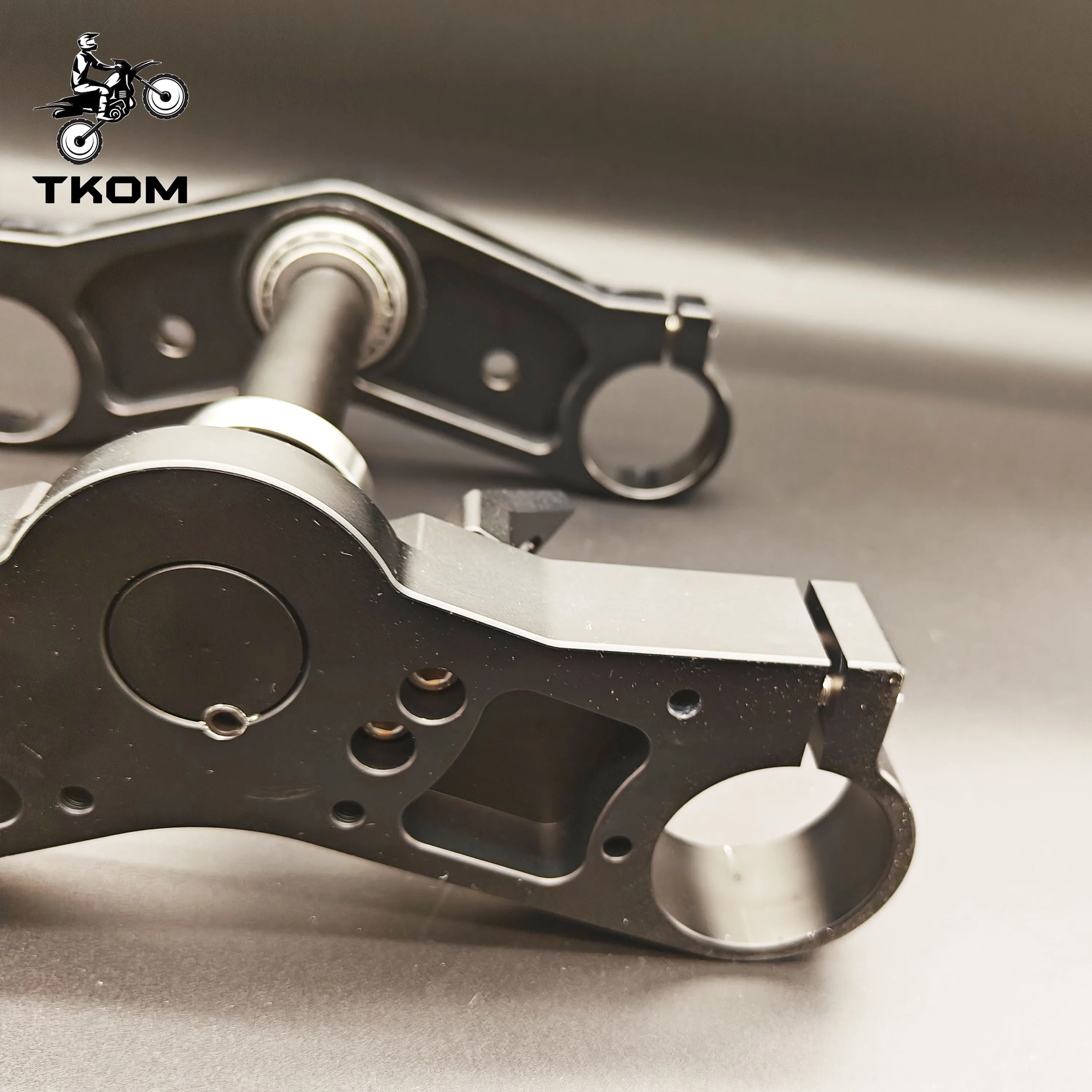 Z50 540 мм передний амортизатор тройные зажимы для деревьев черный тройной зажим