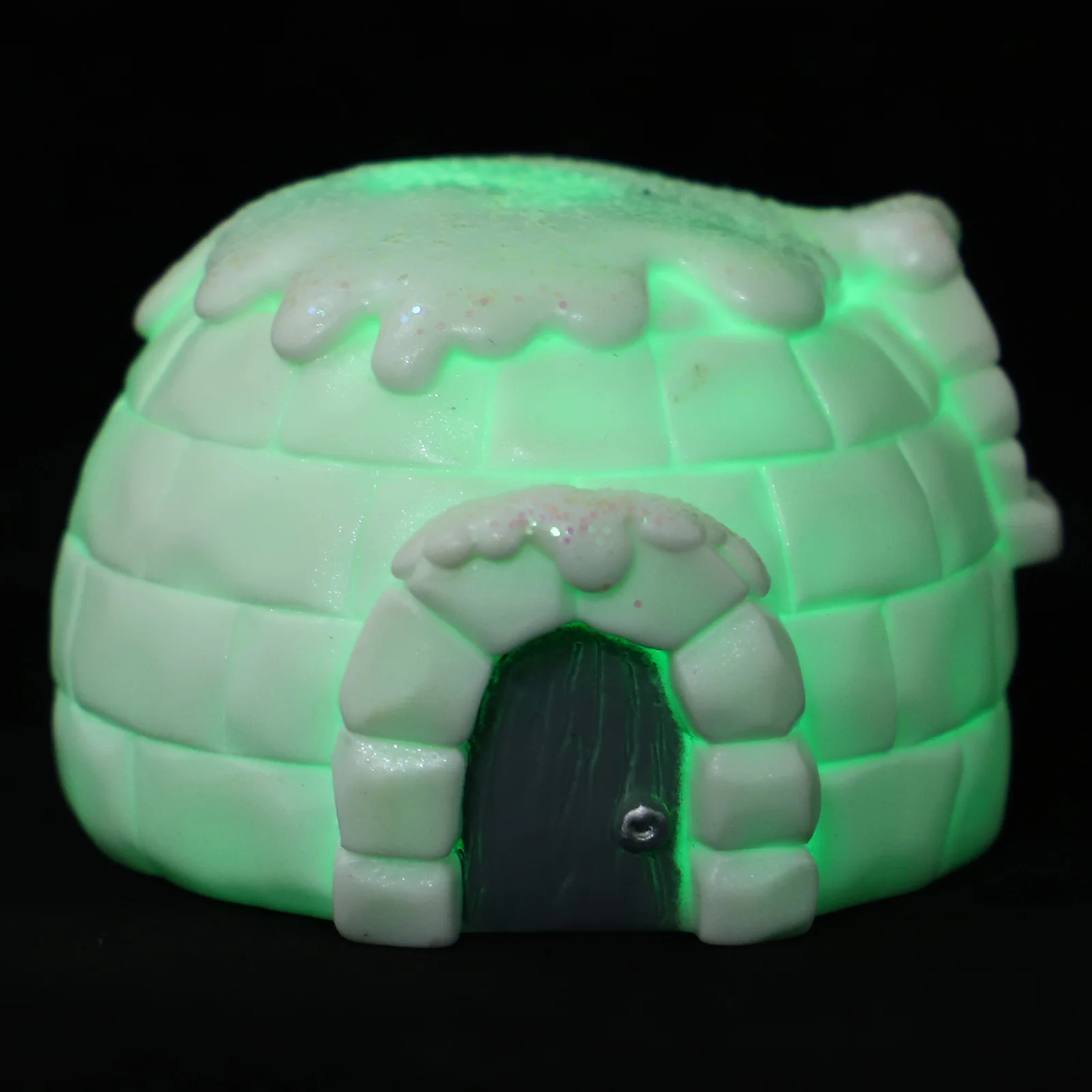 

Simulated Ice House Figurine Polars Ice House Craft Small Ice House Decor Desktop Ice House Figurine