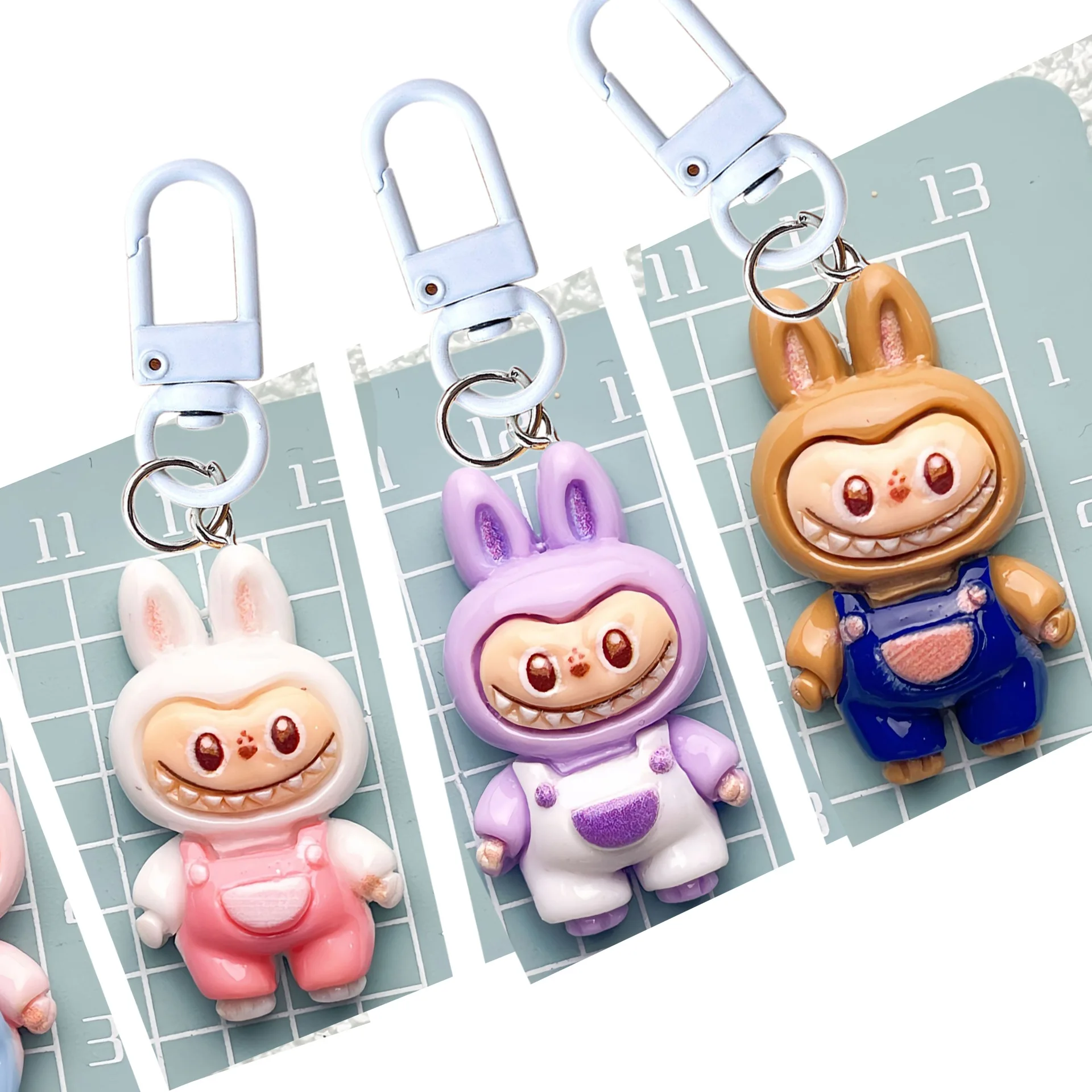 Милый комбинезон с подвеской в виде лабубу брелок для ключей женский модный