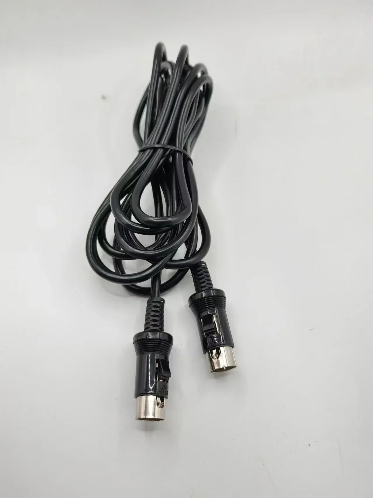 

3M 13-контактный MIDI кабель для Fender Stratocaster