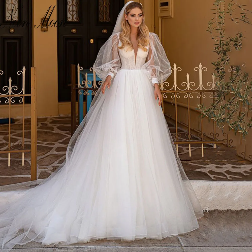 

Graceful V Neck A Line Wedding Dress Long Puffy Sleeves Bridal Gown Sweep Train Glitter Backless 2023 New Vestido De Novia