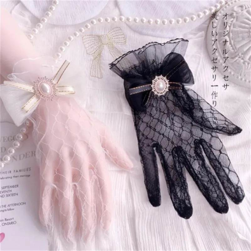 

Японские мягкие черно-белые кружевные перчатки для девушек, сетчатые кружевные перчатки в готическом стиле, Лолита, с бантом и цветами, милы...