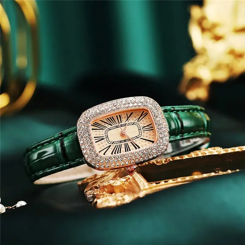 Luxury Ladies Leather Bracelet Rhinestone Fashion Quartz Watch Trendy Student Watch Set