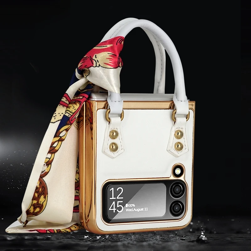 

Luxury Leather Shockproof Case For Samsung Galaxy Z Flip 4 Zflip 3 Zflip 4 5G Silk Scarf Portable Hand Holder Plating Back Cover