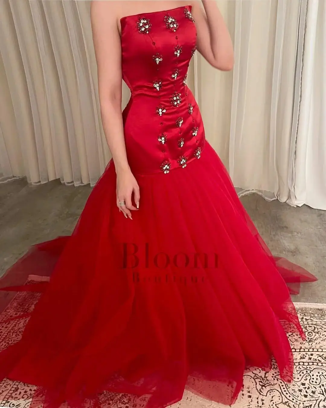 

Vintage Mermaid Red Tulle Strapless Prom Dresses Beadings Crystals Floor Length Backless Party Dresses vestidos de novia
