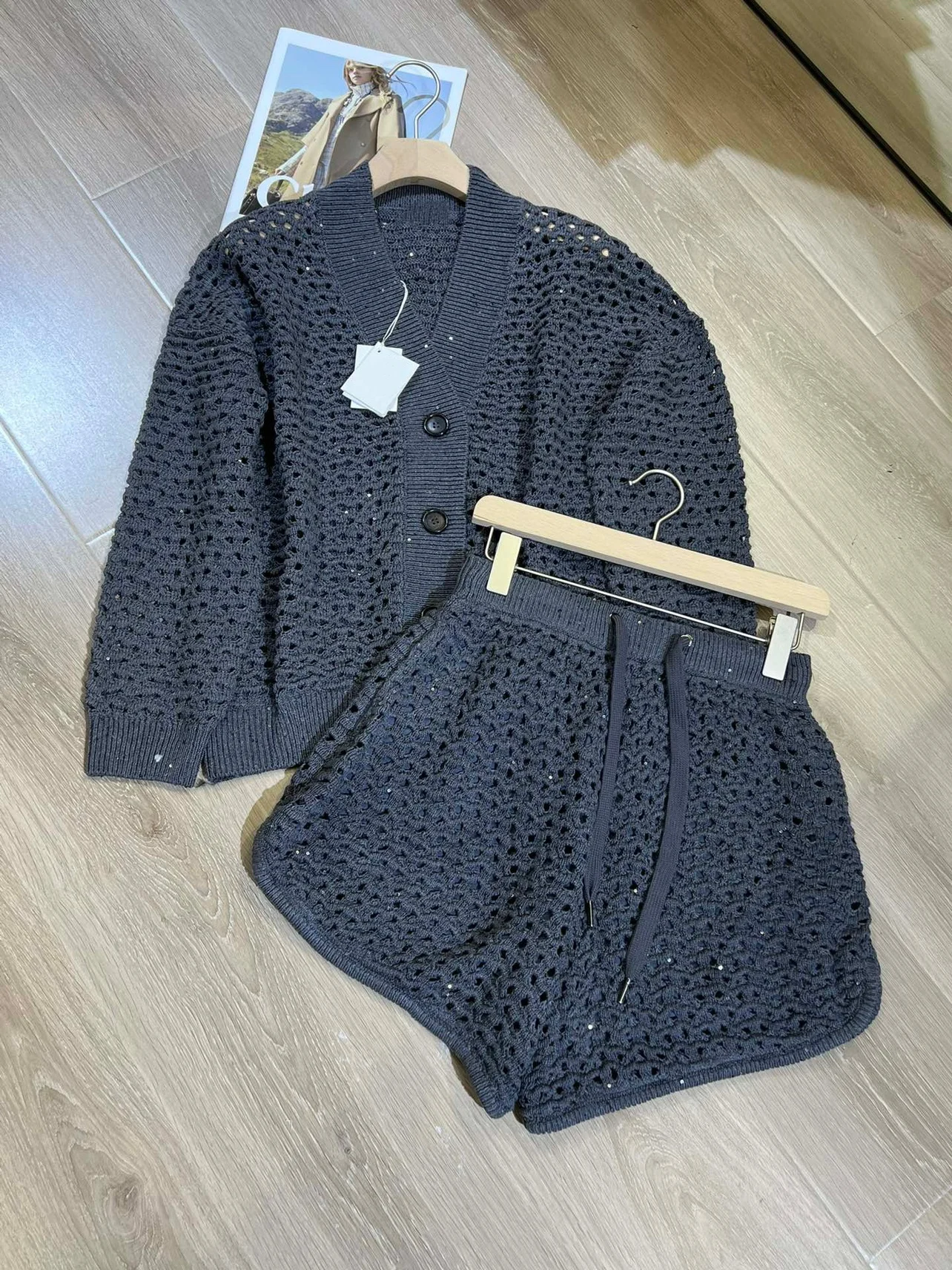 Женский костюм с шортами B * C вязаный кардиган вырезами и прямые шорты высокой